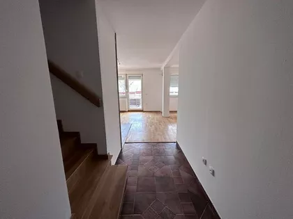 Petra Drapšina | 4zida.rs