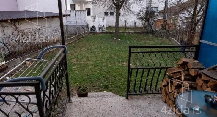 Kuća | 4zida