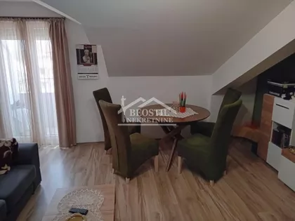 Albanske spomenice | 4zida.rs