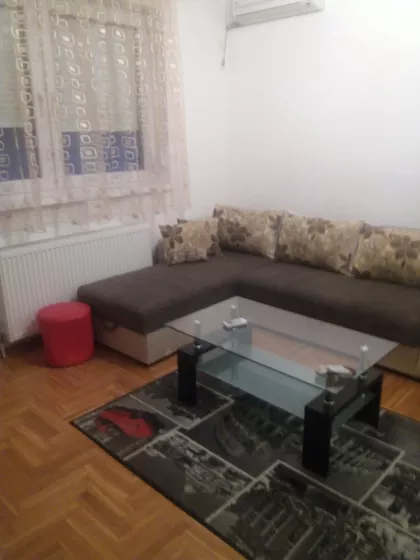 Heroja Pinkija | 4zida.rs