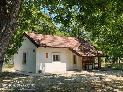Kupinovo | 4zida.rs