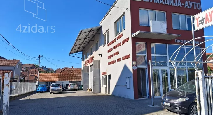Poslovni prostor | 4zida
