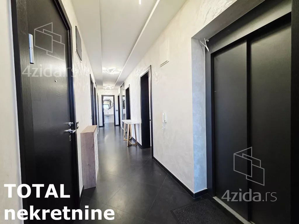 Šestosoban stan | 4zida