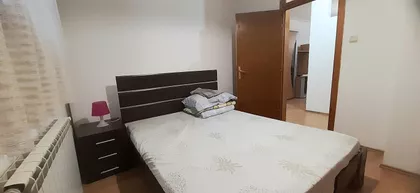 Milana Uzelca | 4zida.rs