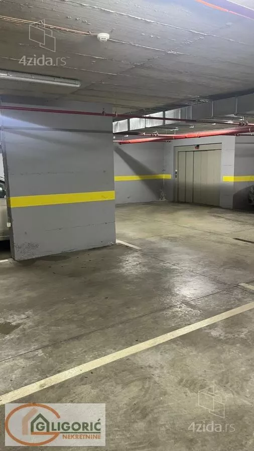 Garaža/Parking | 4zida