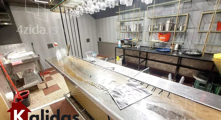 Poslovni prostor | 4zida