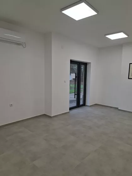 Trg Dr Zorana Đinđića 3 | 4zida.rs