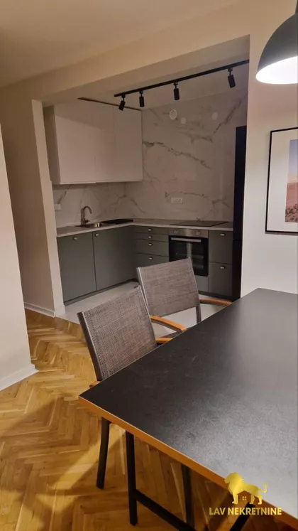 BULEVAR OSLOBOĐENJA | 4zida.rs