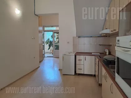 ZEMUN CENTAR | 4zida.rs
