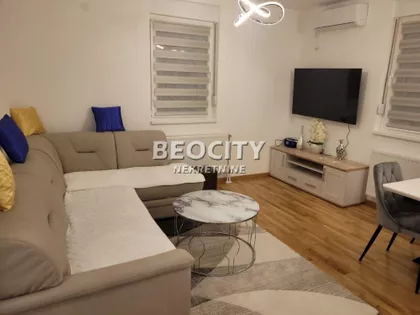 Patrijarha Pavla | 4zida.rs