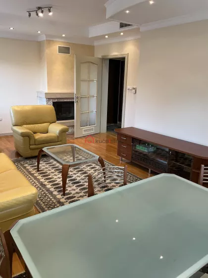 Autokomanda | 4zida.rs