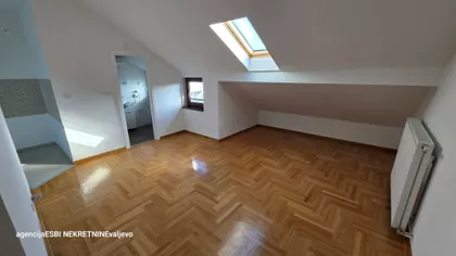 Naselje Oslobodioci Valjeva | 4zida.rs