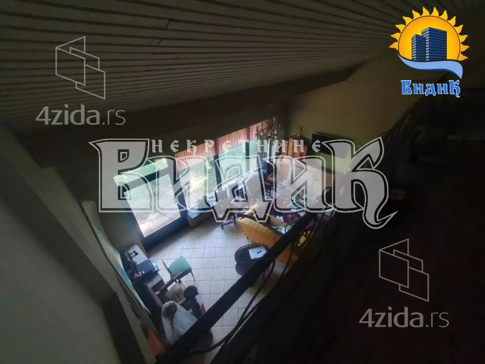 3-etažna kuća | 4zida