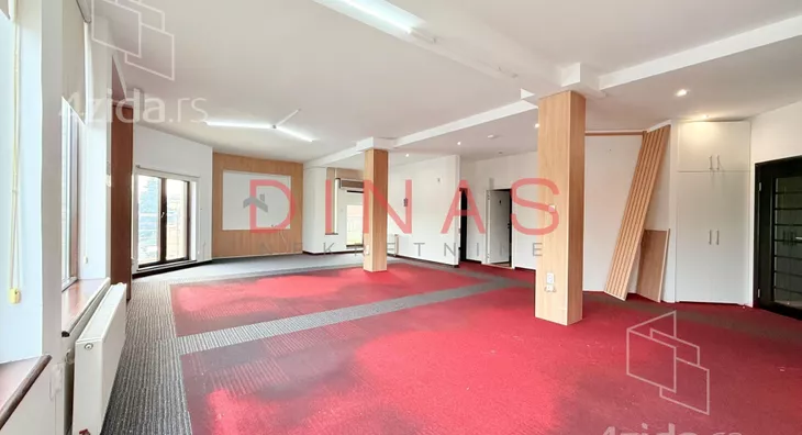 Poslovni prostor | 4zida