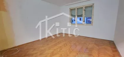 Ratko Jović | 4zida.rs