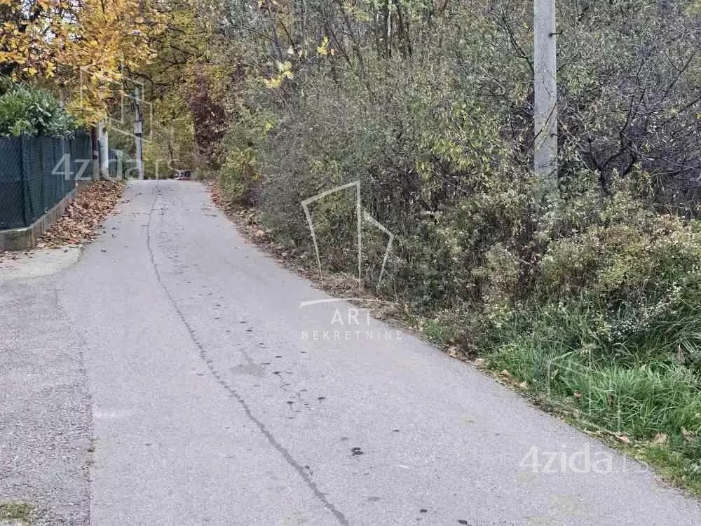 Građevinsko zemljište | 4zida