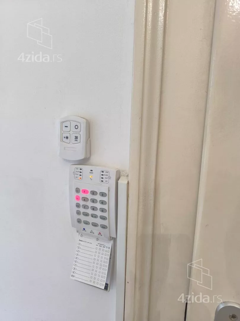Kancelarija | 4zida