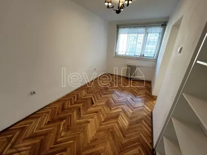 Železnička stanica | 4zida.rs