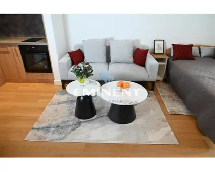 Milana Rakića | 4zida.rs