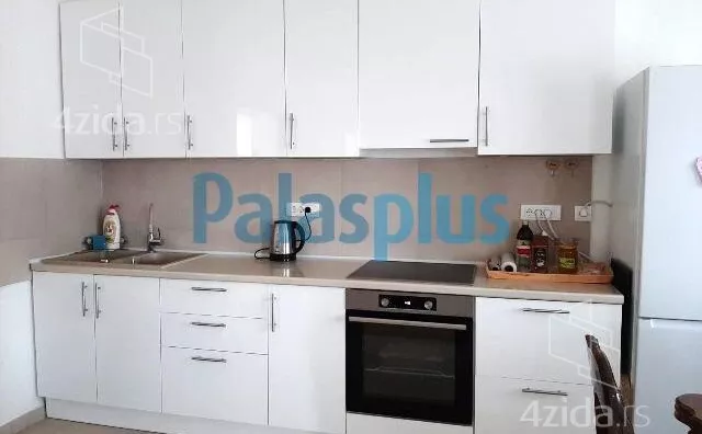 4-etažna kuća | 4zida