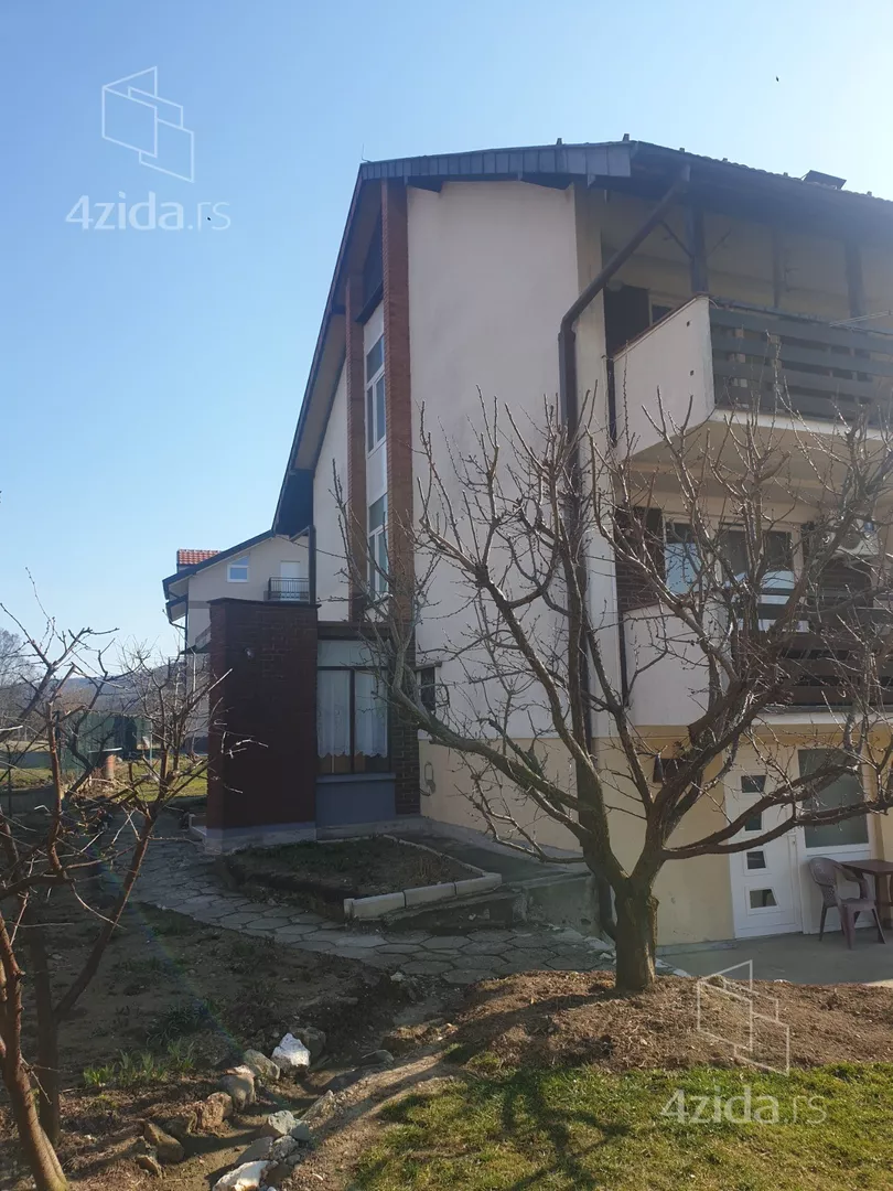 3-etažna kuća | 4zida