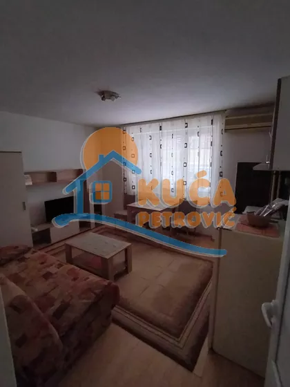 Dr Petra Vučinića | 4zida.rs