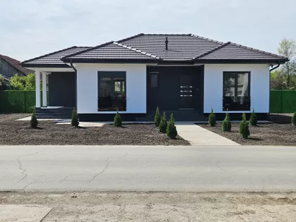 29. Novembra 52 | 4zida.rs