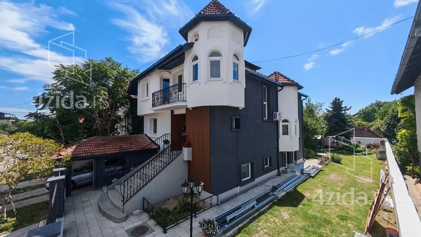 3-etažna kuća | 4zida
