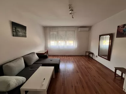 Sarajevska | 4zida.rs