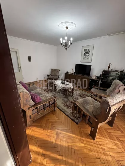 Pere Velimirovića | 4zida.rs