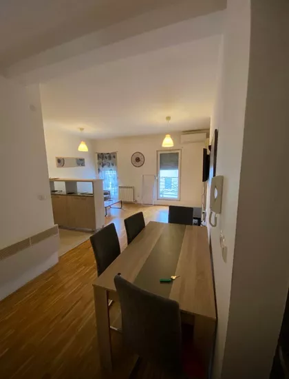 Cvetkova Pijaca | 4zida.rs