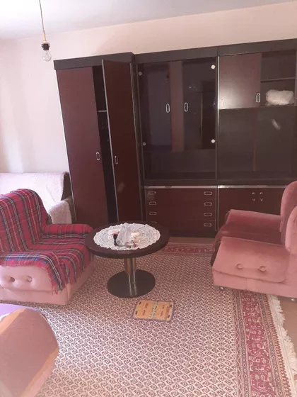 Karađorđeva | 4zida.rs