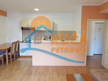 Božidarčeva | 4zida.rs