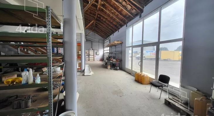 Poslovni prostor | 4zida