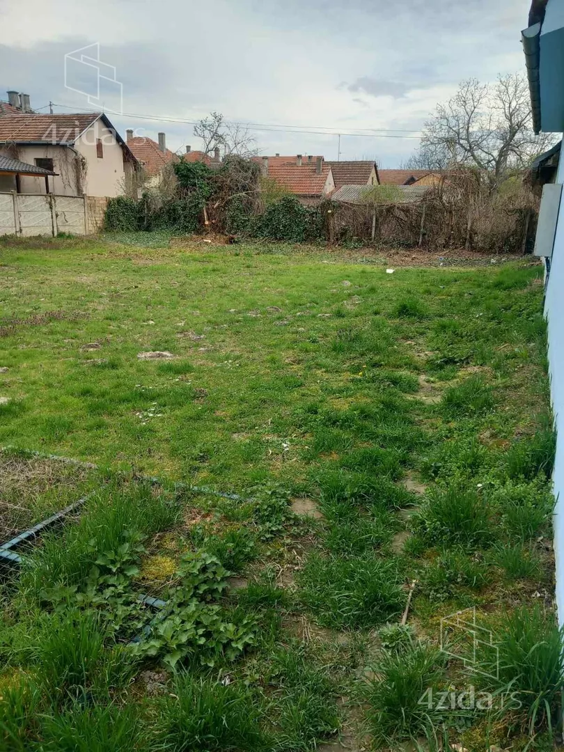 Građevinsko zemljište | 4zida