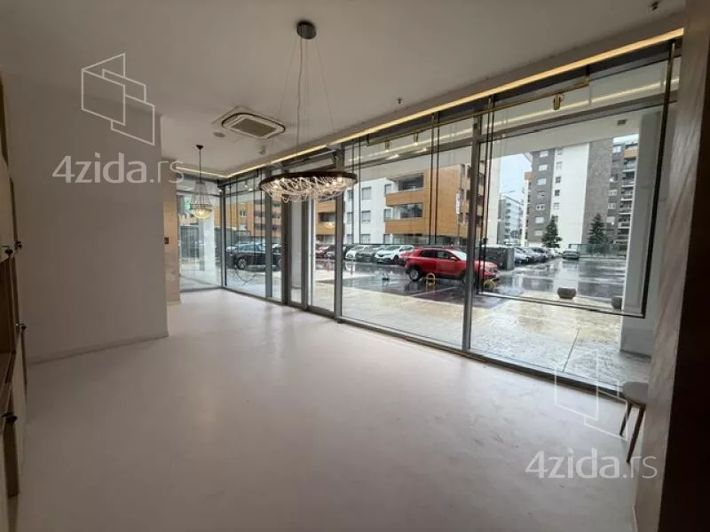 Lokal | 4zida