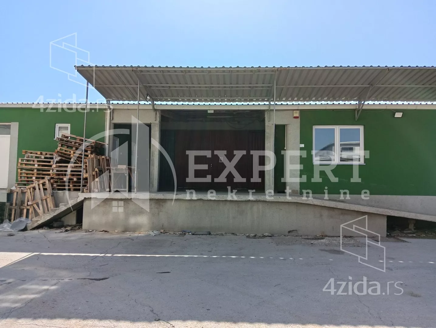 Lokal | 4zida