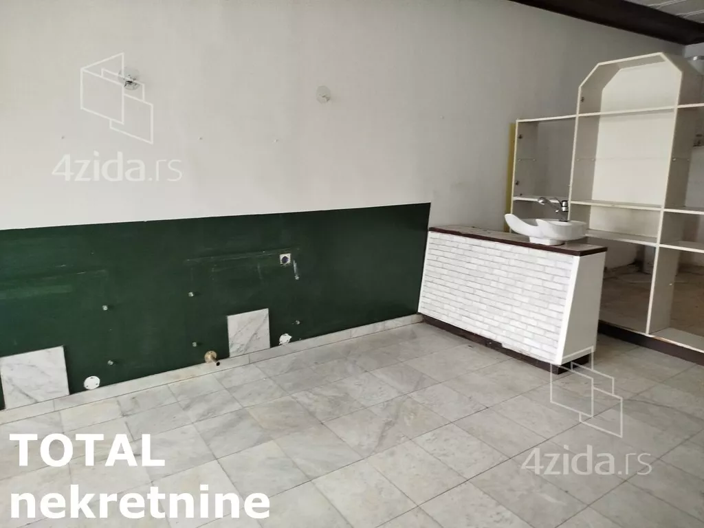 Poslovni prostor | 4zida