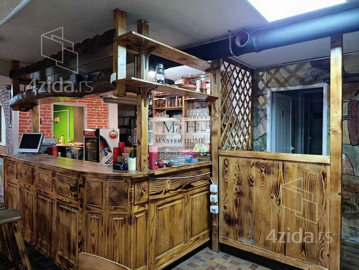 Poslovni prostor | 4zida