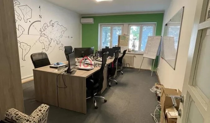 Šestosoban stan | 4zida