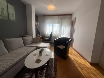 Cara Dušana | 4zida.rs