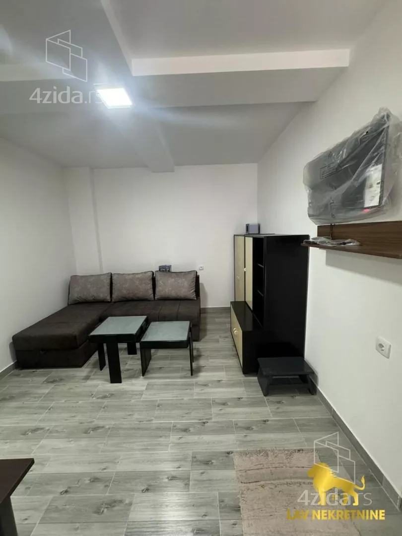 Garsonjera | 4zida