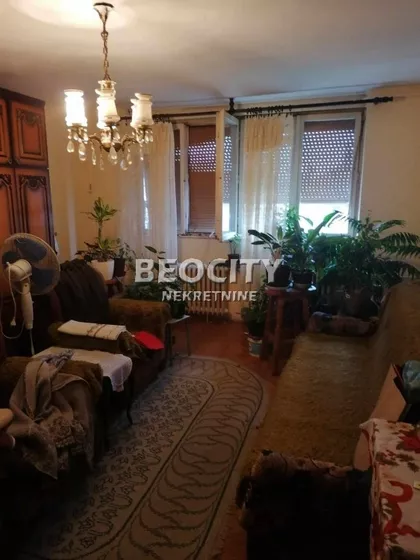 Maksima Gorkog | 4zida.rs