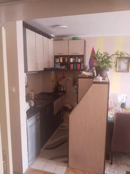 Karađorđeva | 4zida.rs