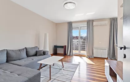 Zeleni Venac | 4zida.rs