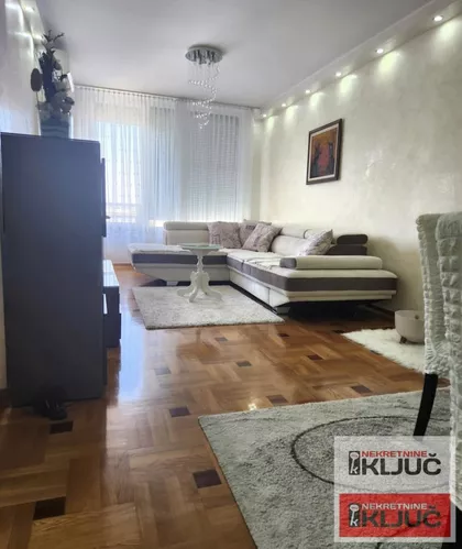 Bulevar Patrijarha Pavla (Somborski Bulevar) | 4zida.rs