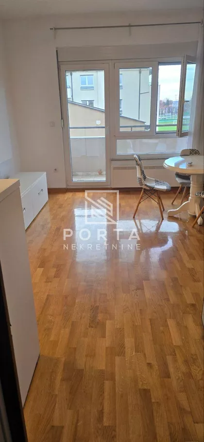 Dobanovačka | 4zida.rs