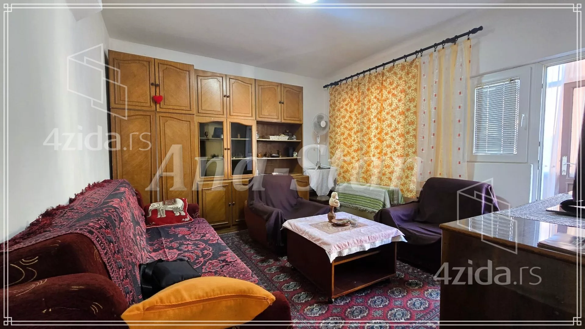 Jednoiposoban stan | 4zida