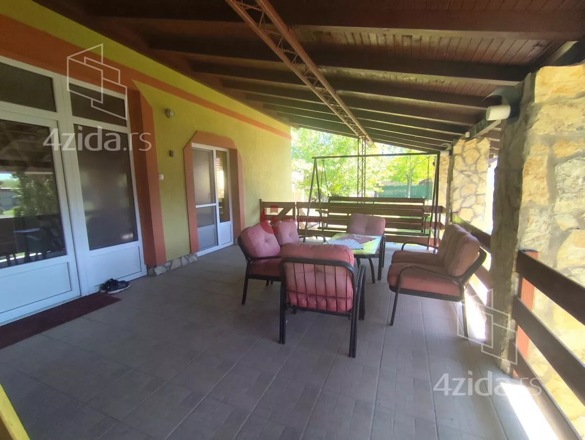 Kuća | 4zida