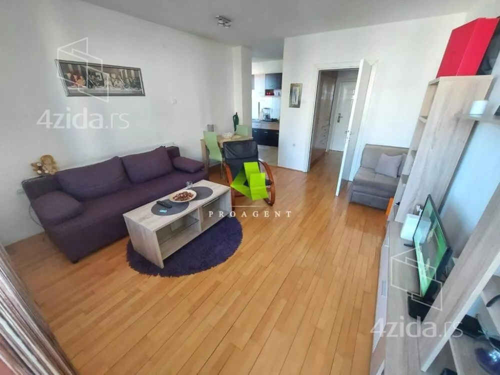 Garsonjera | 4zida